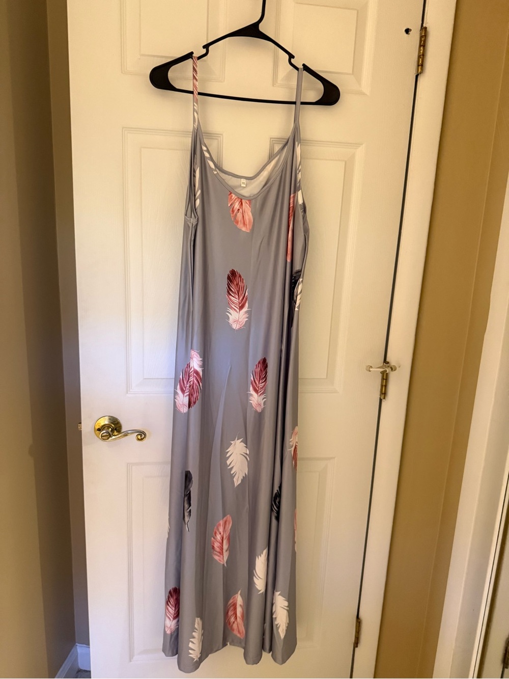 SHEIN Grey Maxi Slip Dress with Pink & White Feather Print